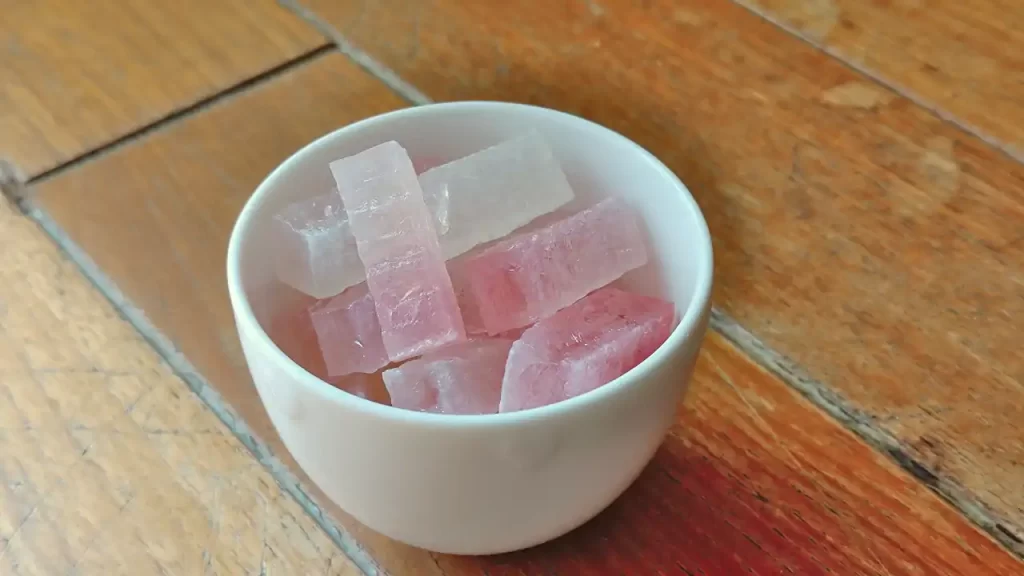 自作した琥珀糖